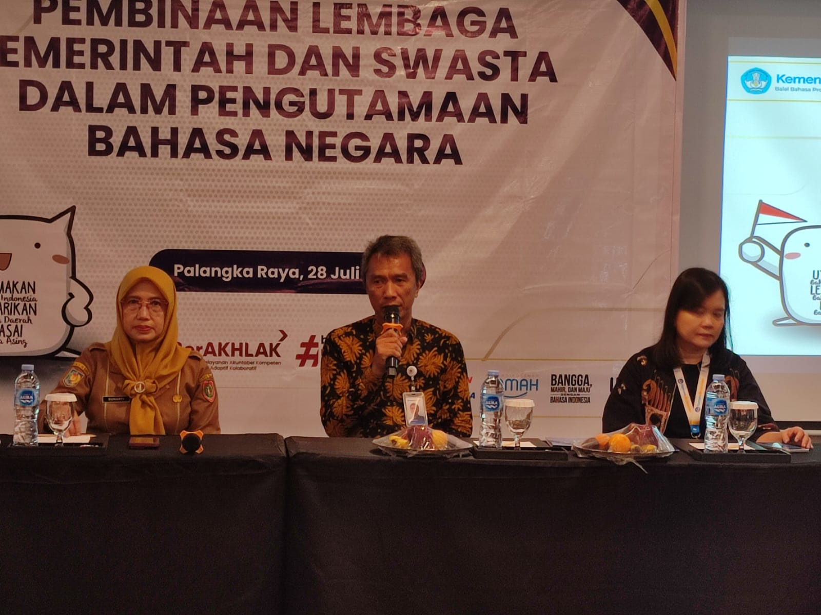 Pemprov Kalteng Perkuat Pengutamaan Bahasa Negara Melalui Pembinaan Lembaga Pemerintah dan Swasta