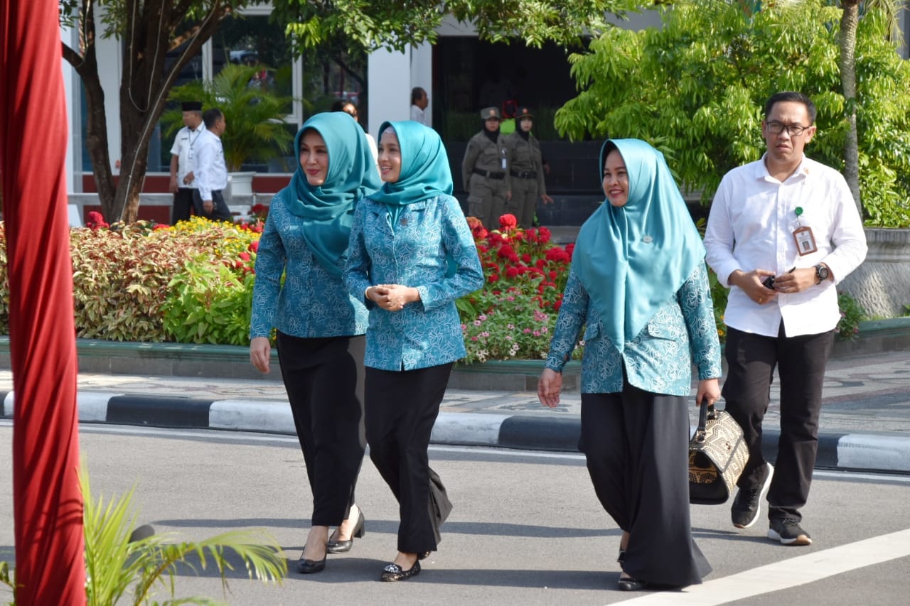 Gubernur Kalteng Beserta Isteri Buka Secara Resmi Jambore Kader PKK Prov. Kalteng 2019