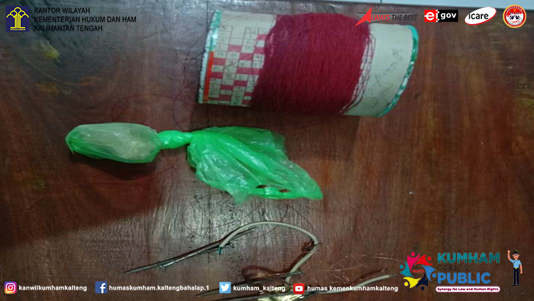 Tim Satops Patnal Lapas Muara Teweh Gelar Razia Kamar Hunian