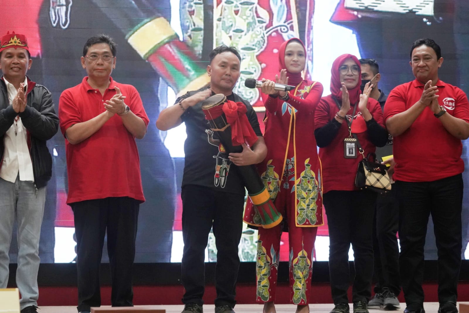 Wakil Ketua Komisi I DPR RI Berikan Dukungan Pengembangan UMKM di Kalteng