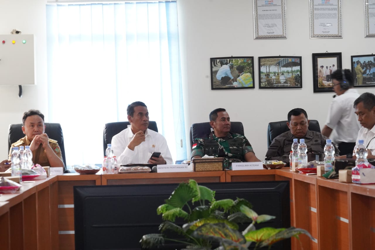 Sikapi Ancaman Darurat Pangan Dunia, Gubernur Kalteng dan Mentan Gelar Rakor Optimalisasi Lahan Food Estate