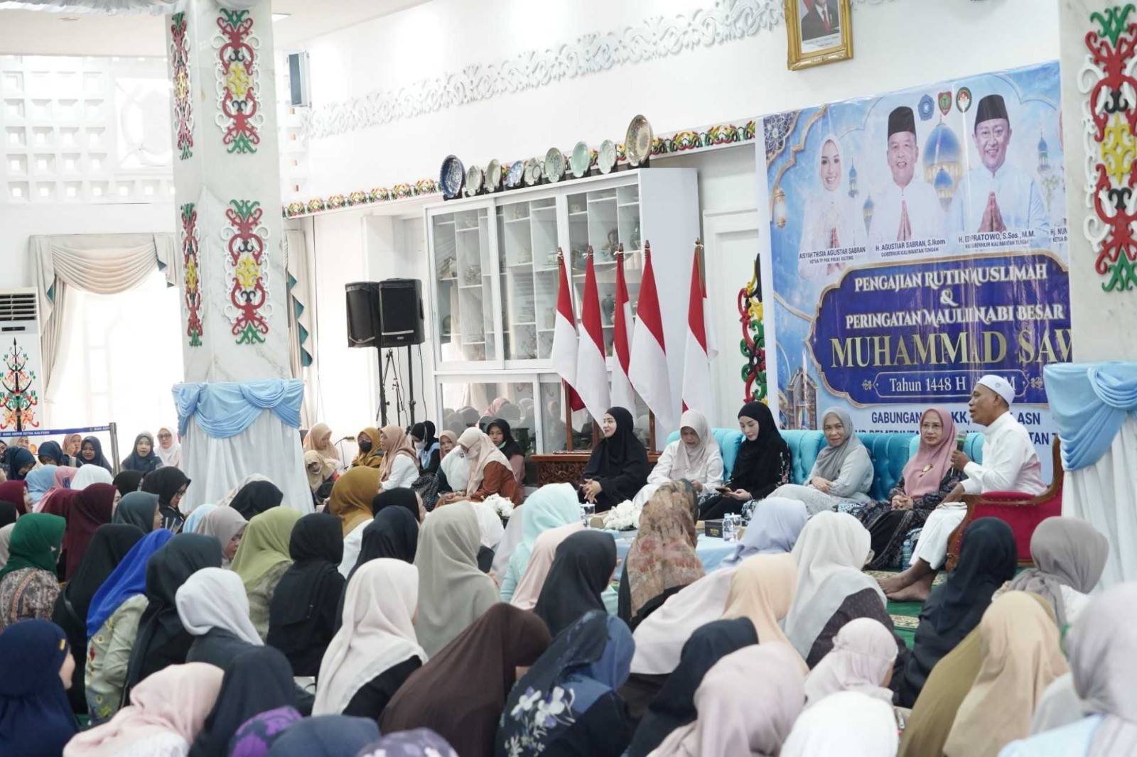Pemprov Kalteng Gelar Pengajian Rutin Muslimah dan Peringatan Maulid Nabi Muhammad SAW 1448 H di Istana Isen Mulang