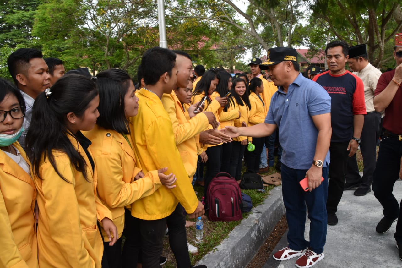 Gubernur Hadiri Mimbar Bebas & Dialog Kebangsaan