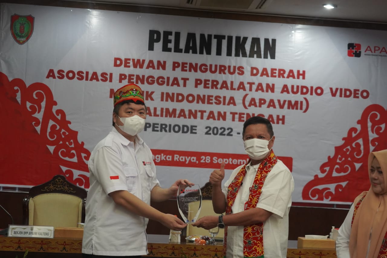 Sahli Gubernur Bidang KSDM Suhaemi Hadiri Pelantikan Dewan Pengurus Daerah APAVMI Kalteng