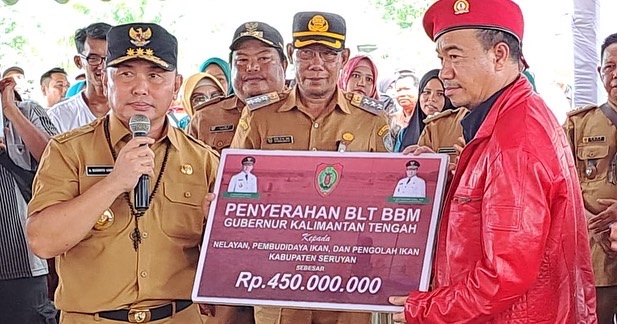 Atasi Dampak Inflasi, Gubernur Bantu 6000 Pelaku Usaha Perikanan Kalteng Melalui BLT BBM