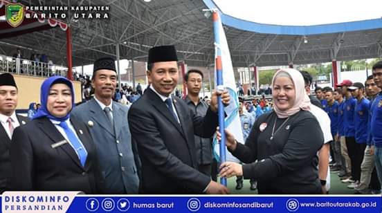 H. Nadalsyah Lepas 16 Pemain U-23 Futsal Barito Utara