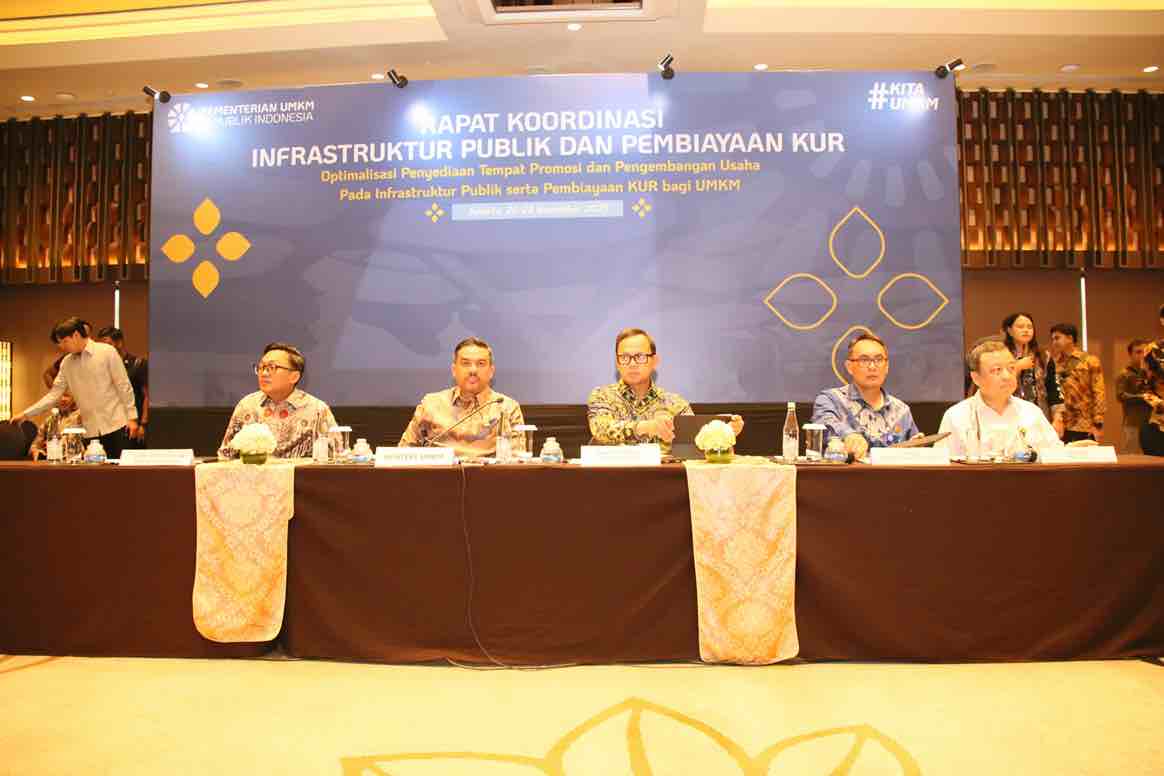 Wamendagri Bima Tekankan Pentingnya Peran Kepala Daerah Dukung Promosi UMKM di Ruang Infrastruktur Publik