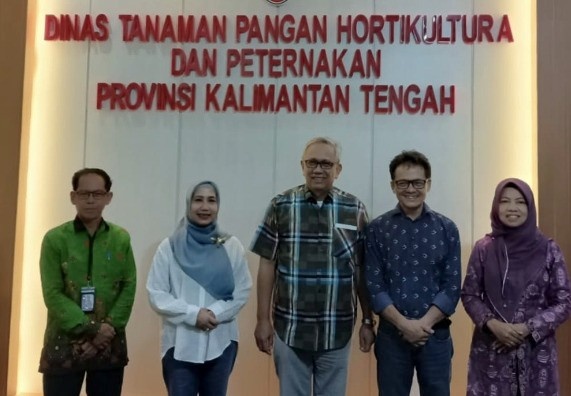 Diskusi dan Koordinasi Pengembangan Padi Gogo antara Dinas TPHP Kalteng dan Dinas Perkebunan Sulut  