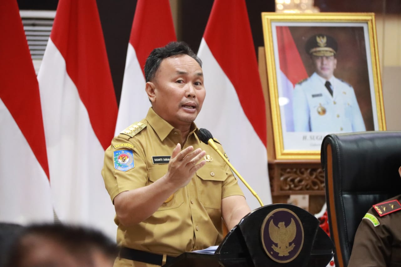 Gubernur Sugianto Sabran Pimpin Kick Off Penandatanganan Kontrak PBJ Lingkup Pemerintah Provinsi dan Kabupaten / Kota Se-Kalteng TA 2024