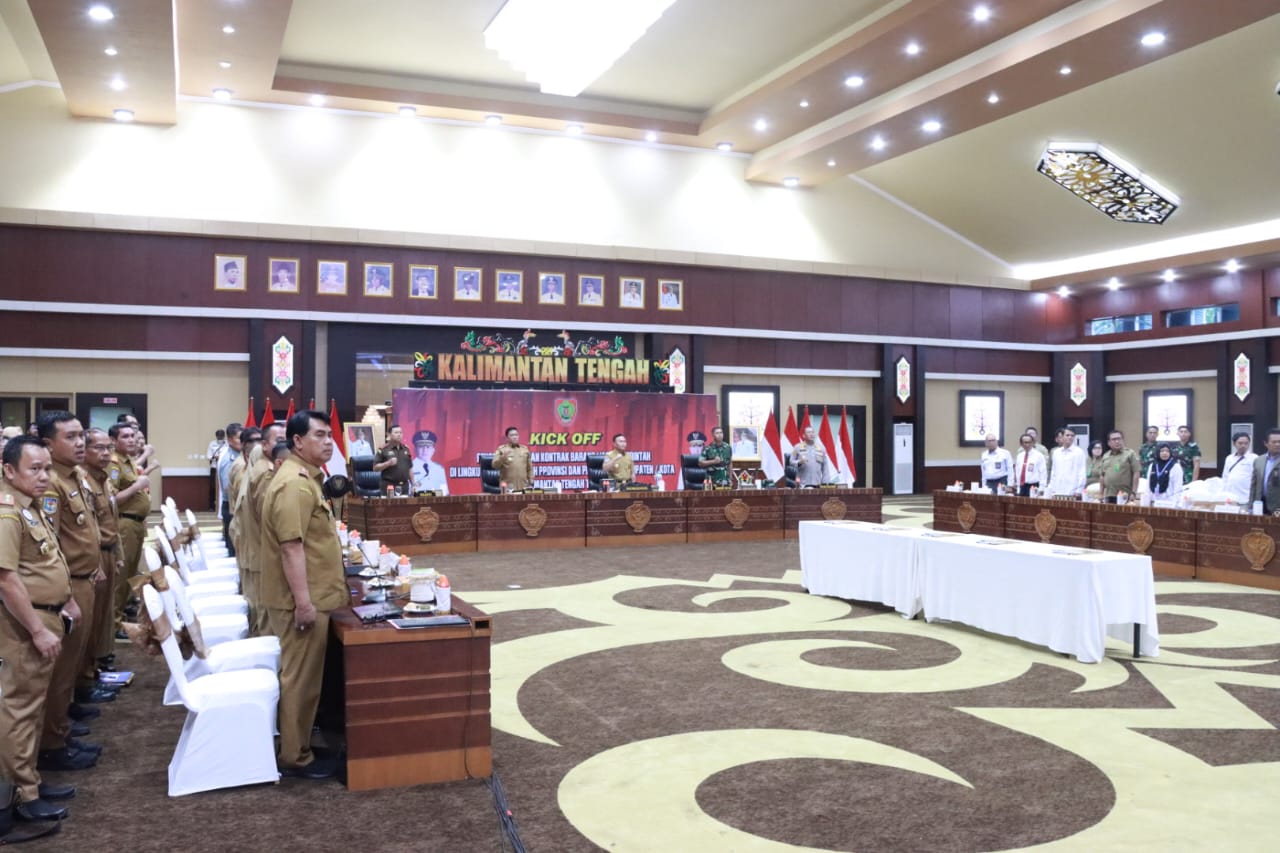 Gubernur Sugianto Sabran Pimpin Kick Off Penandatanganan Kontrak PBJ Lingkup Pemerintah Provinsi dan Kabupaten / Kota Se-Kalteng TA 2024