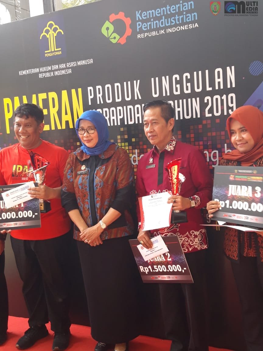 Pameran Produk Unggulan Narapidana 2019, Stan Divisi Pemasyarakatan Kalimantan Tengah raih 5 Kategori Penghargaan. 