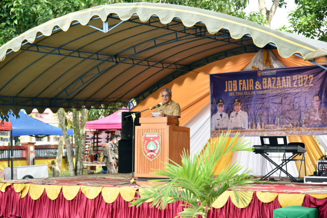Pemkab Kobar Dorong Pengurangan Angka Pengangguran Melalui Job Fair