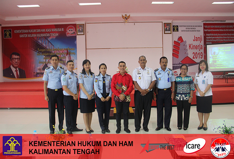 Kanwil Kemenkumham Kalteng Berbagi Kebahagiaan Paskah bersama panti Asuhan Imanuel Palangka Raya