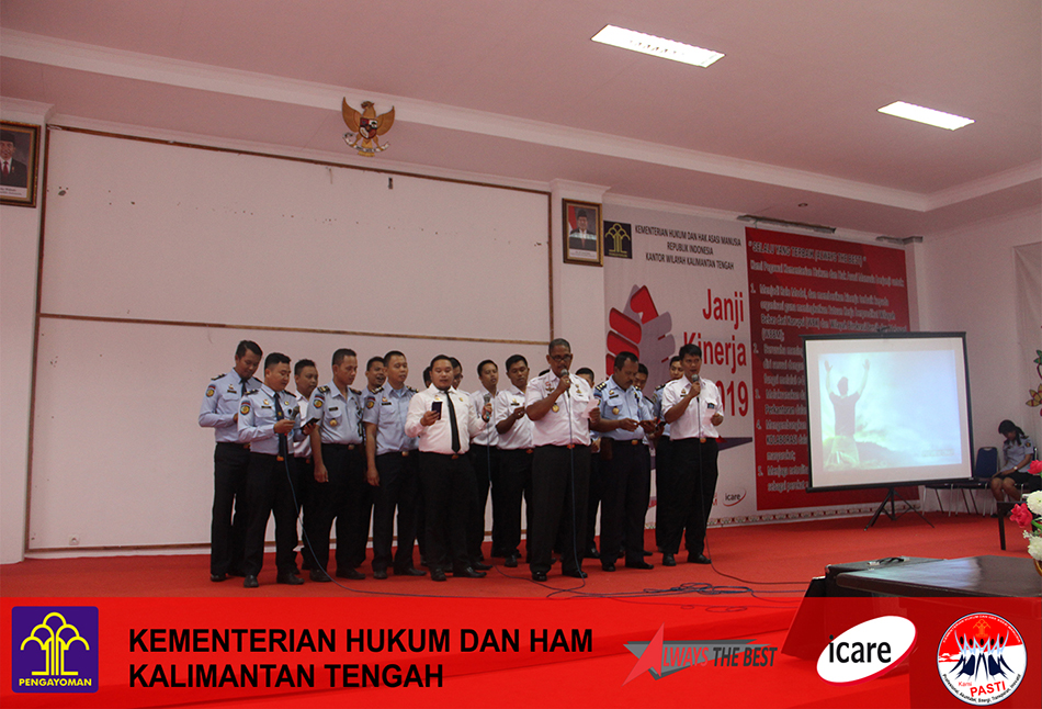 Kanwil Kemenkumham Kalteng Berbagi Kebahagiaan Paskah bersama panti Asuhan Imanuel Palangka Raya