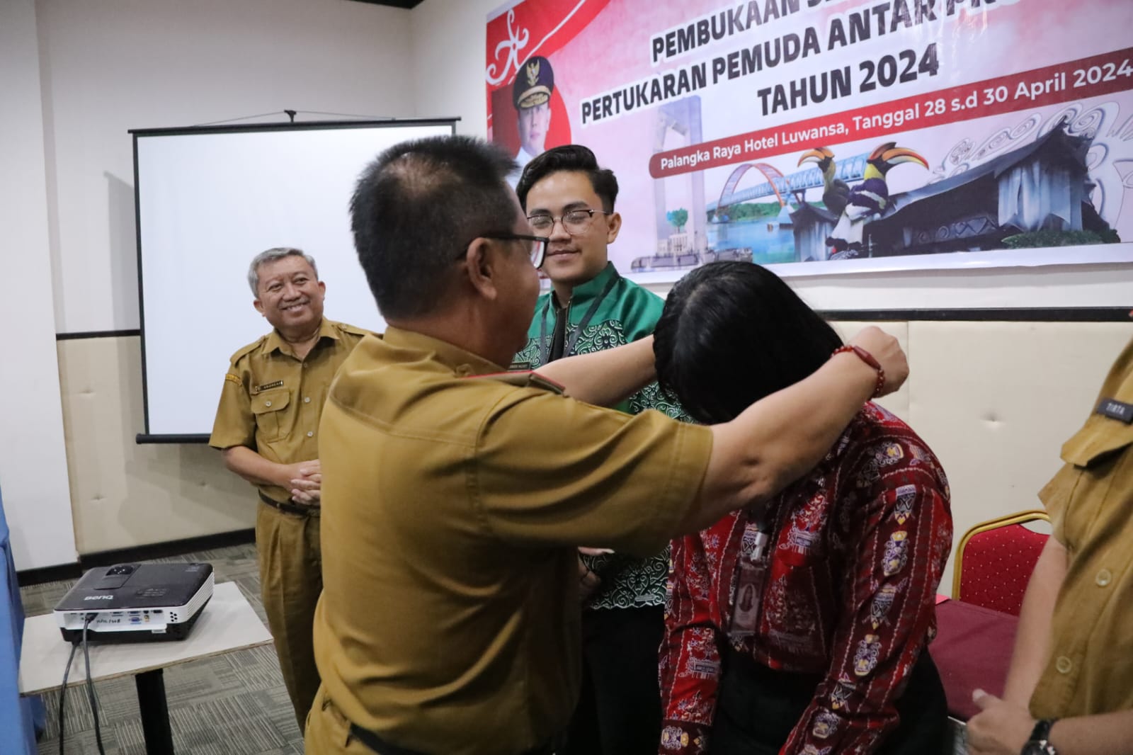 Plh. Asisten Pemkesra Herson B. Aden Buka Seleksi Calon Peserta Pertukaran Pemuda Antar Provinsi Tahun 2024