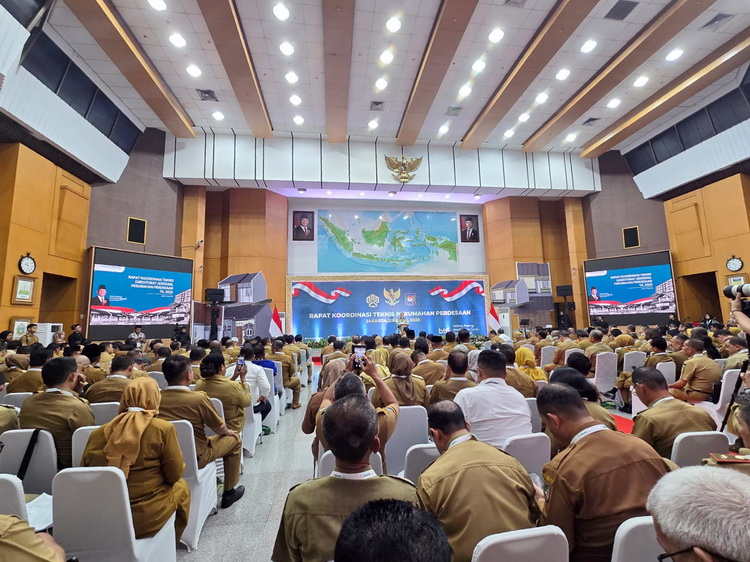 Kepala BAPPERIDA Prov. Kalteng Hadiri Rakornis Perumahan Perdesaan, Dukung Program Pembangunan Tiga Juta Rumah