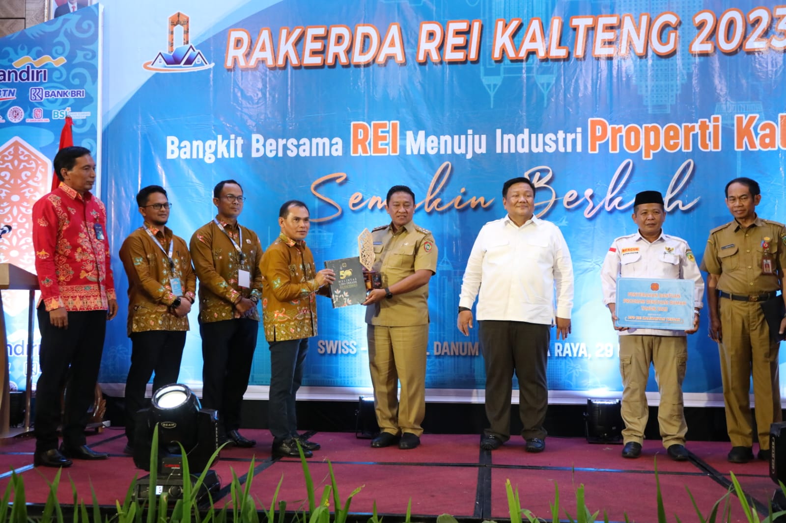 Usung Tema: Bangkit Bersama REI Menuju Industri Properti Kalteng Semakin Berkah, Wagub Edy Pratowo Buka Rakerda REI Kalteng 2023