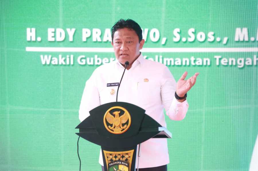 Wagub Edy Pratowo Harapkan Pusat Daur Ulang Sampah di Kota Palangka Raya Berjalan Optimal
