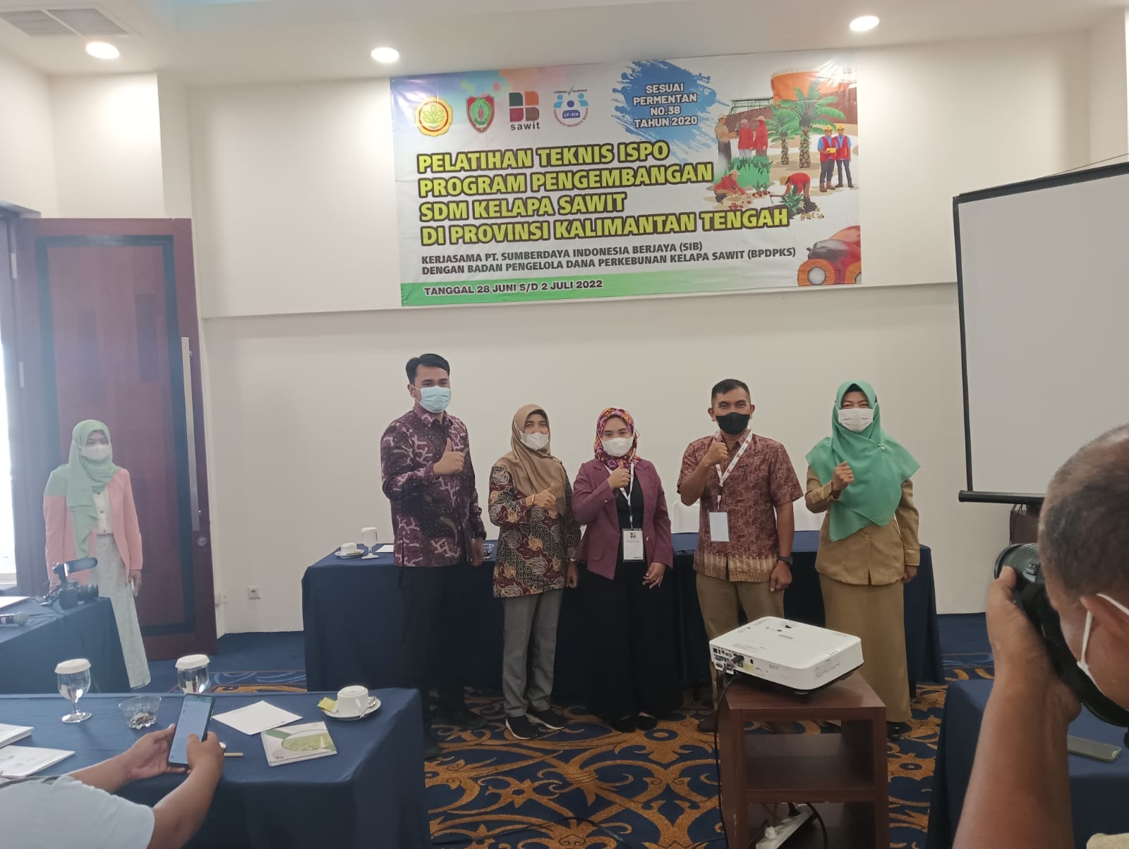 Disbun Prov. Kalteng Fasilitasi Pelatihan Teknis ISPO Program Pengembangan SDM Kelapa Sawit