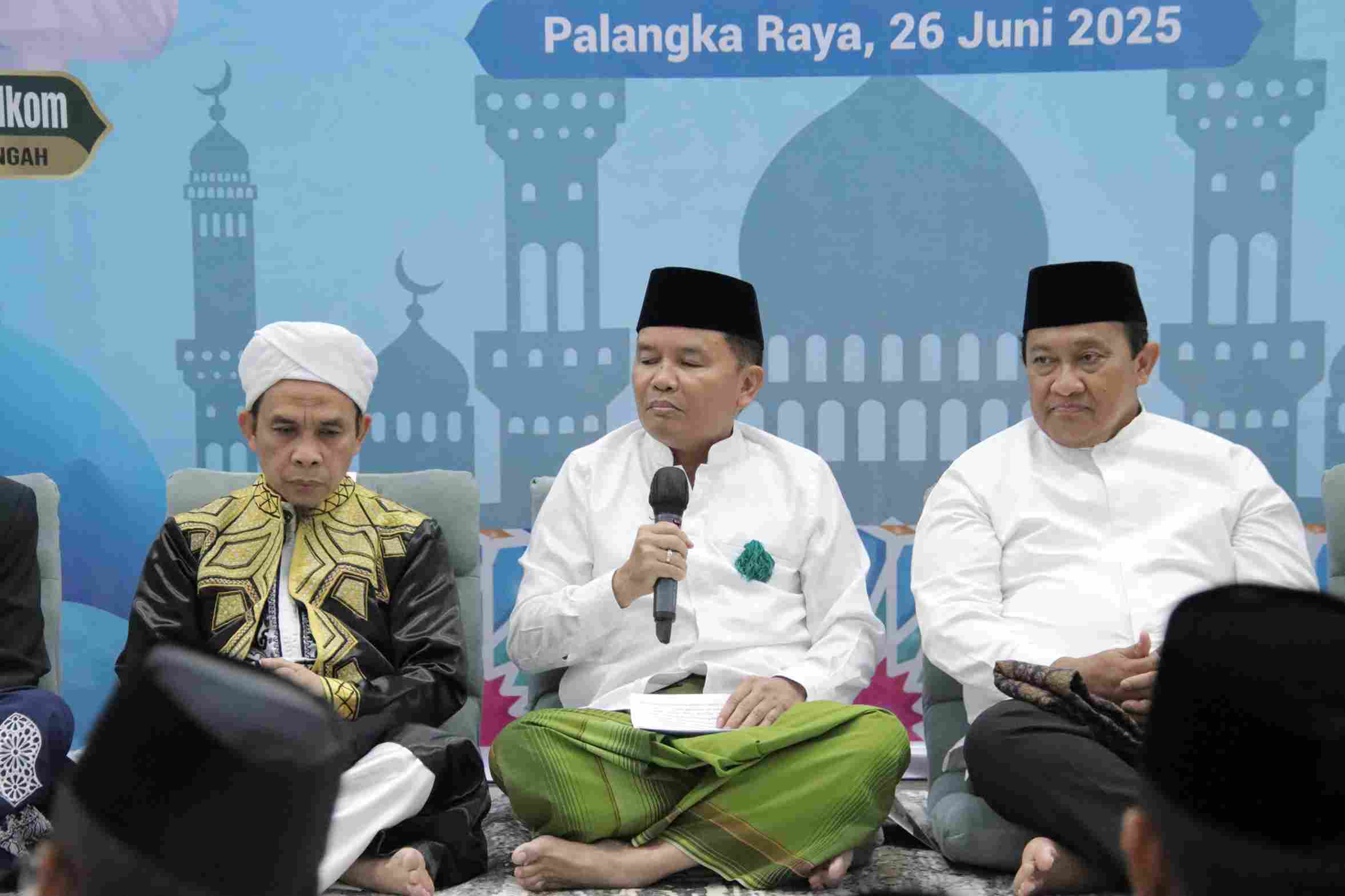 Satpol PP Kalteng Tertibkan PKL dan Amankan Acara Doa Bersama 1 Muharam di Bundaran Besar