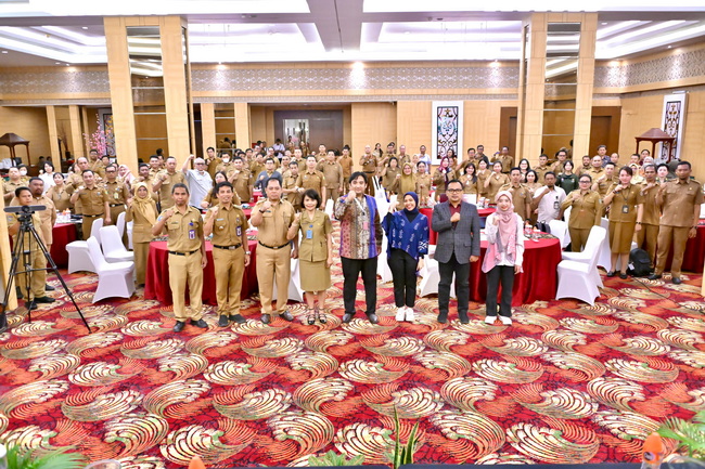 Kepala Bappedalitbang Prov. Kalteng Buka Bimtek Perhitungan dan Penyelarasan Target Indikator Utama Pembangunan