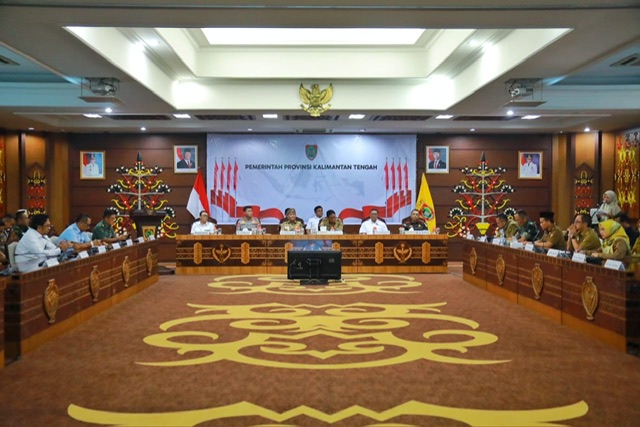 Gubernur Kalteng Pimpin Rapat Koordinasi Tim Monitoring Percepatan Program Cetak Sawah dan OPLAH Tahun 2025