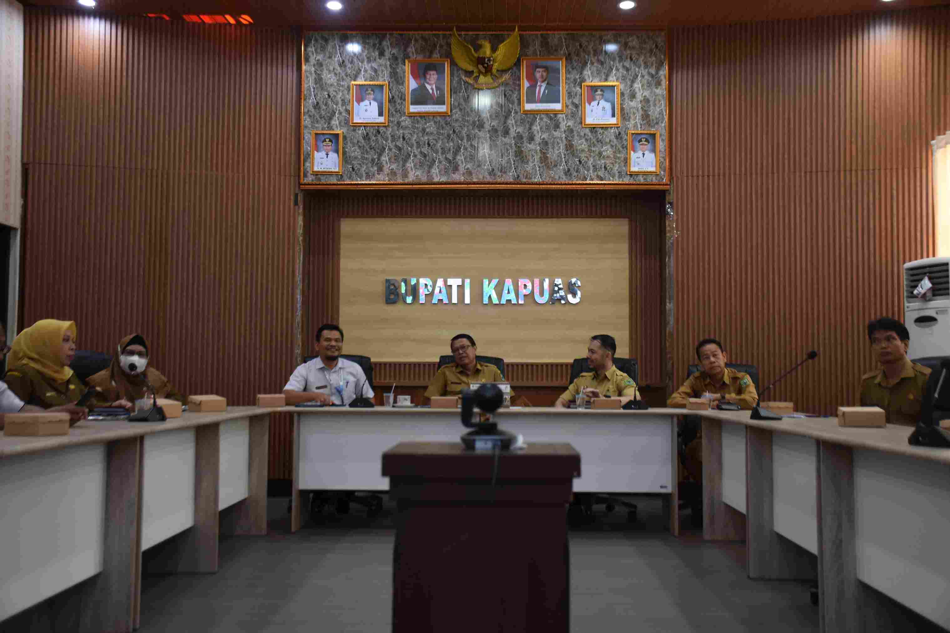 Pemkab Kapuas Hadiri Rakor Inflasi dan Evaluasi Program 3 Juta Rumah Secara Virtual