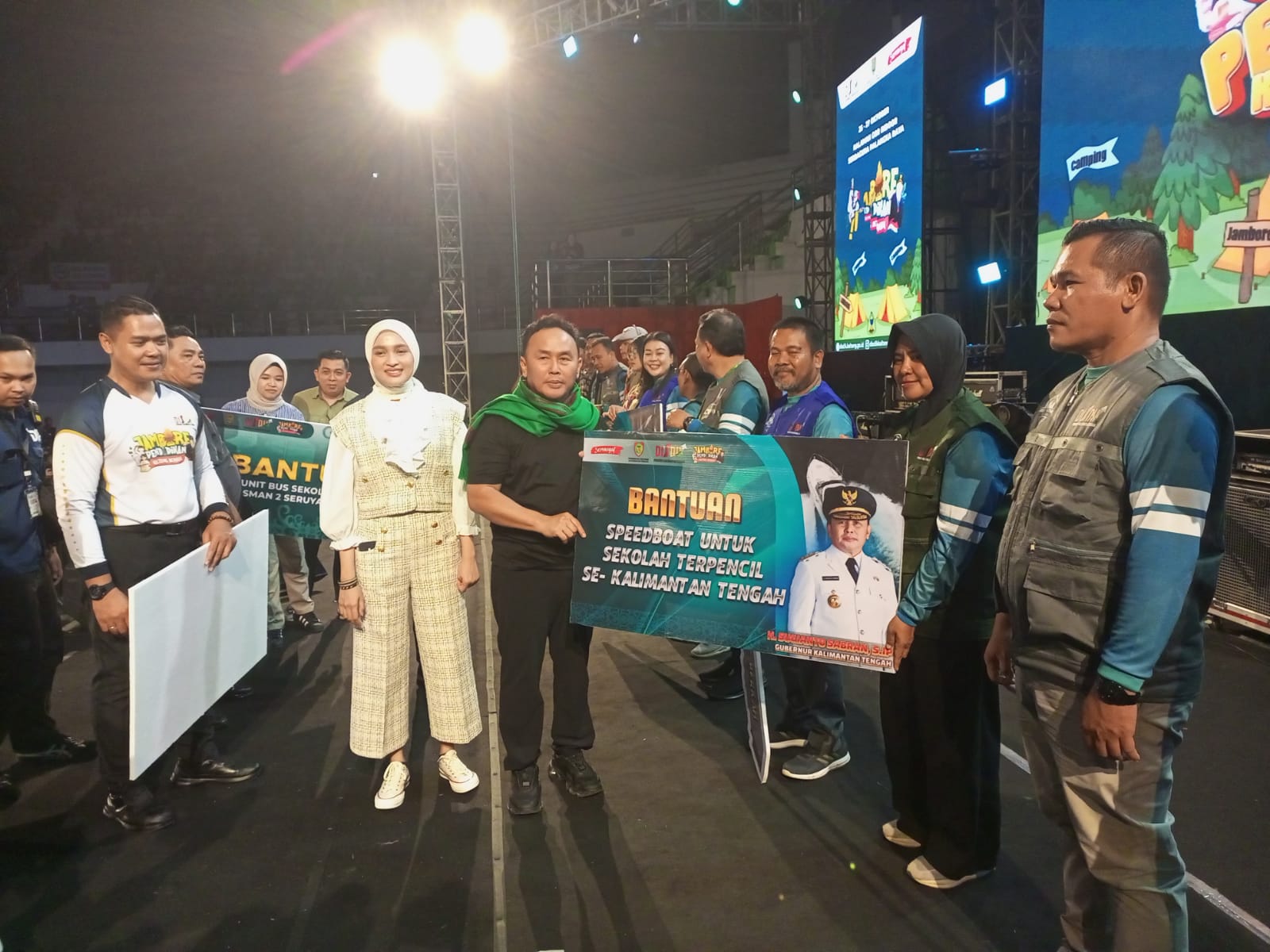 Bantuan Speedboat dari Gubernur Kalteng H. Sugianto Sabran Permudah Akses Sekolah di Wilayah Sungai dan Laut