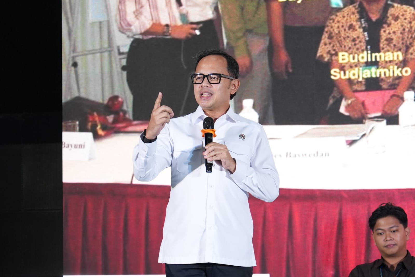 Wamendagri Bima Ajak Generasi Muda Terus Suarakan Gagasan untuk Wujudkan Indonesia Emas 2045