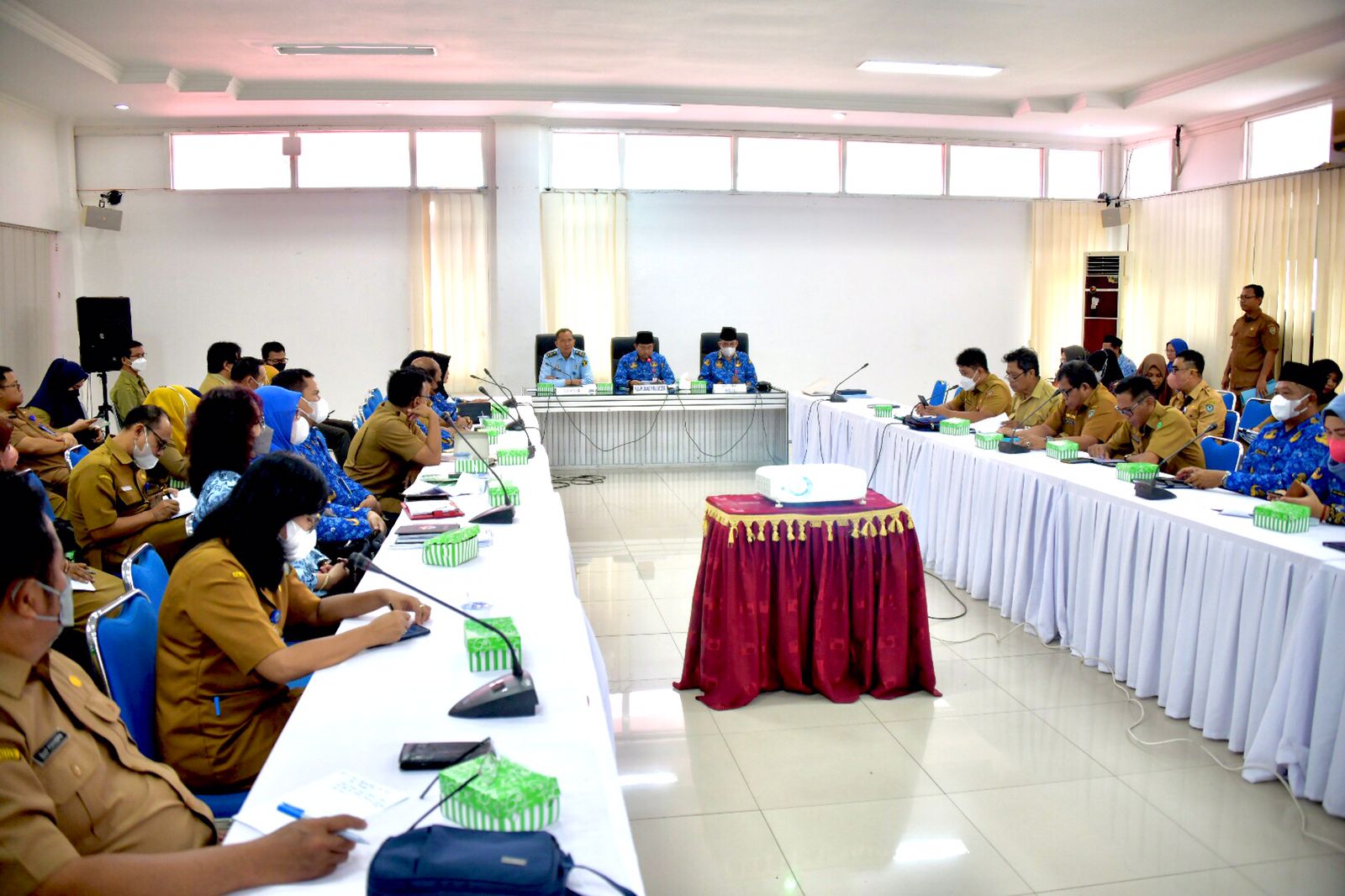Bappedalitbang Gelar RaKor Rencana Aksi Nasional HAM untuk Pemerintah Provinsi dan Kabupaten/Kota