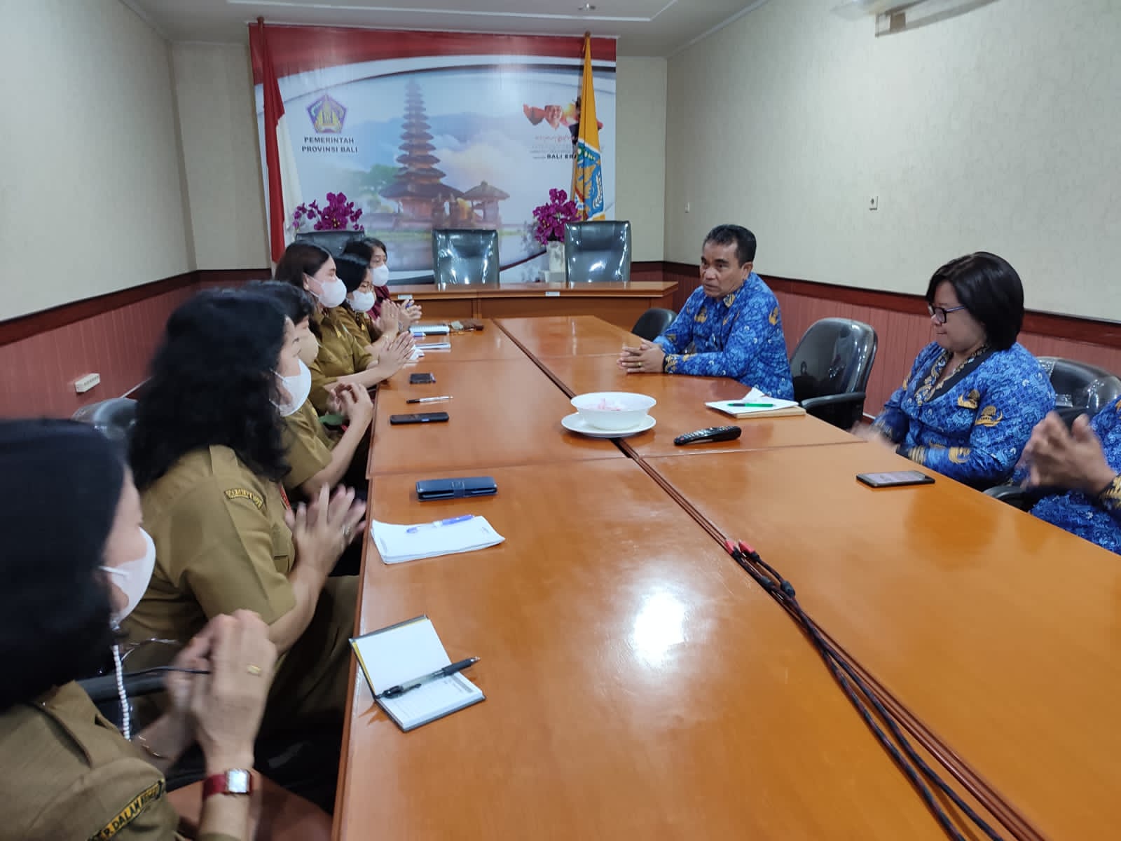 Diskominfosantik Provinsi Kalimantan Tengah Lakukan Studi Komparatif ke Diskominfos Bali