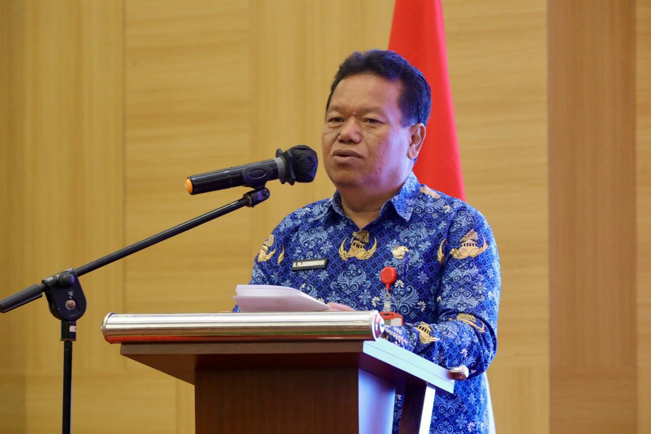 Asisten Pemkesra Maskur Buka Rakor Sekretariat DPRD se-Provinsi Kalteng
