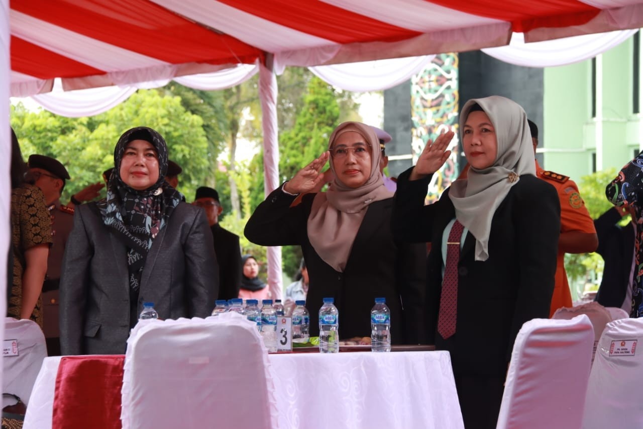 Hadiri Sertijab Komandan Korem 102/Pjg, Kadis TPHP Prov. Kalteng Optimis Kerja Sama di Sektor Pertanian Terus Berjalan Baik