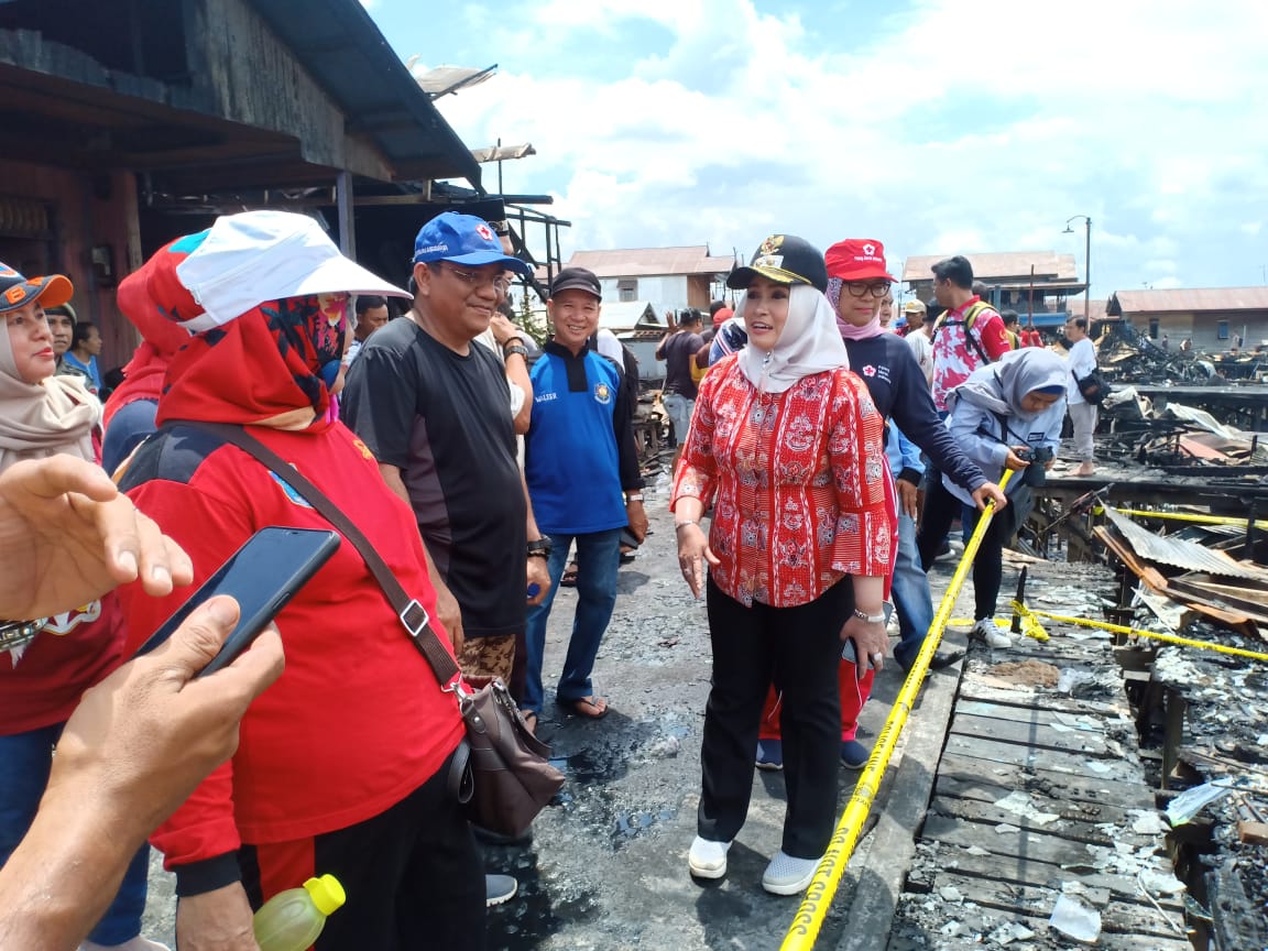 Dinsos dan Kominfo Tinjau Lokasi Kebakaran di Jalan Riau