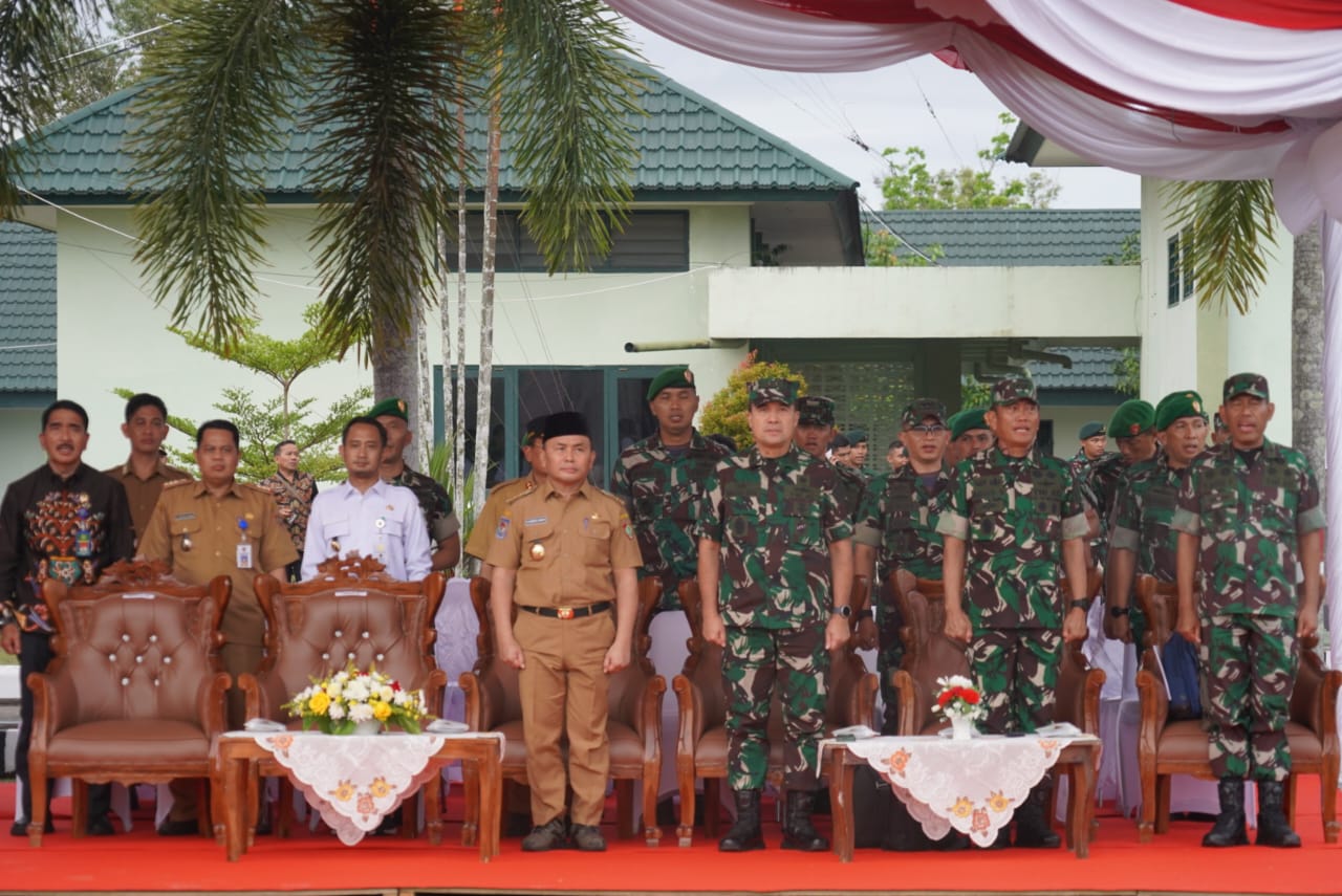 Gubernur Kalteng Sugianto Sabran Hadiri Upacara Pemberangkatan Satgas Yonif 631/Atg