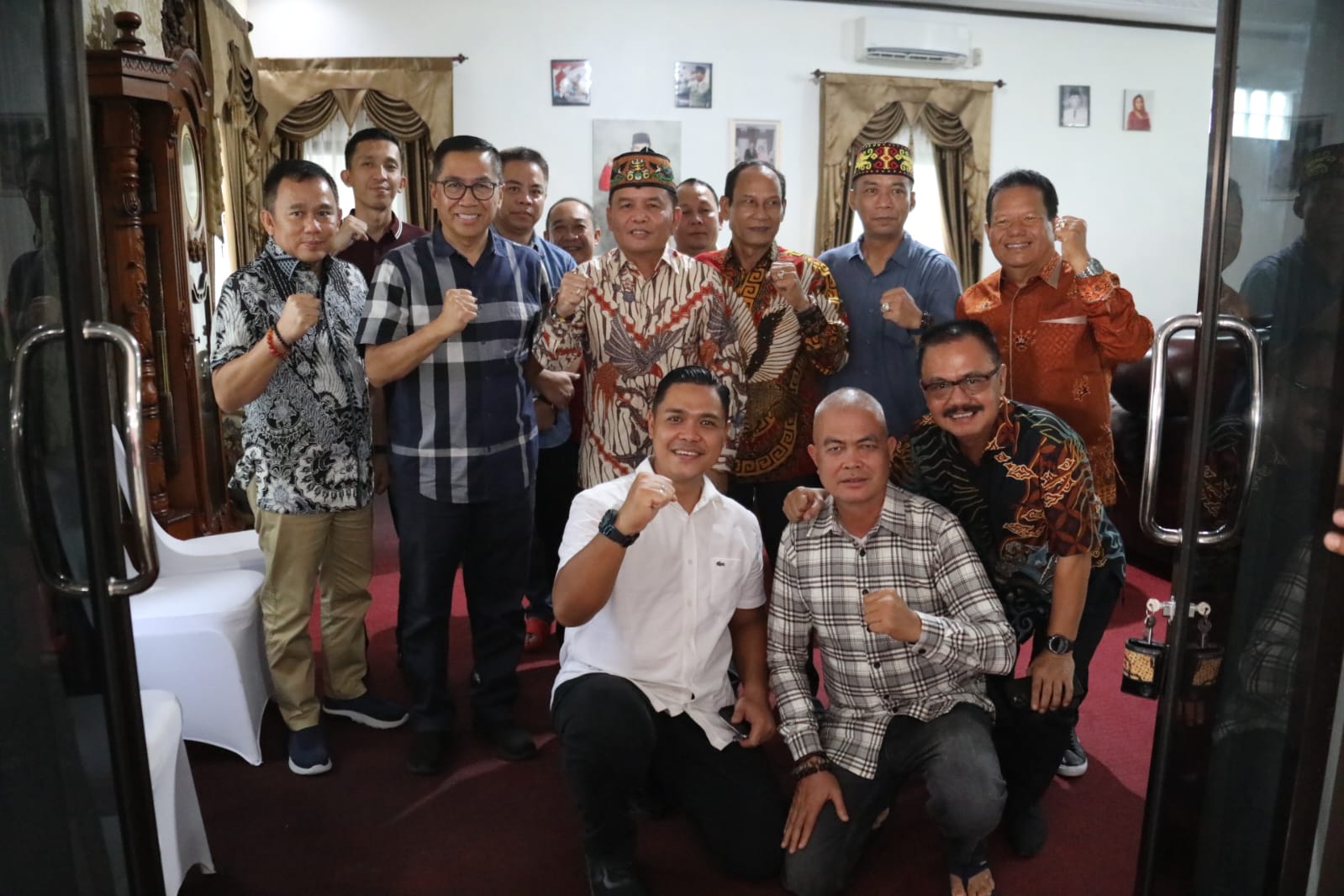 Perayaan Hari Raya Nyepi, Gubernur Agustiar Sabran Kunjungi Rumah Ketua DPRD Kalteng