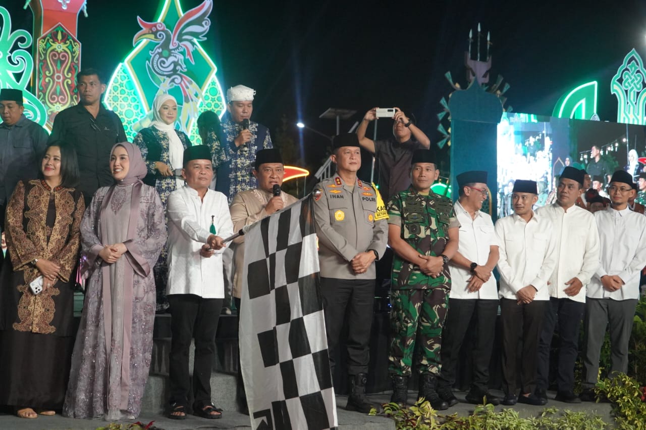 Gubernur Kalteng Lepas Peserta Pawai Gema Takbir Menyambut Hari Raya Idulfitri 1 Syawal 1446 Hijriah