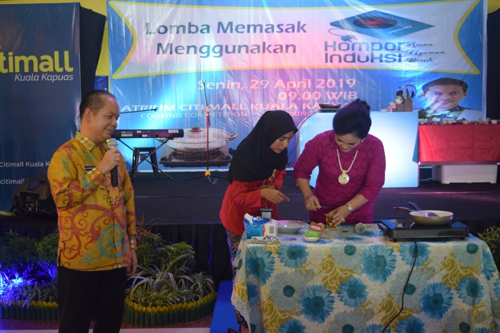 Kenalkan Kompor Induksi dengan Lomba Masak