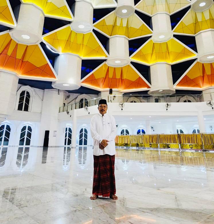 Kunjungi Masjid 99 Kubah Asmaul Husna Makassar, Sekda Nuryakin Terinspirasi Kembangkan Wisata Religi