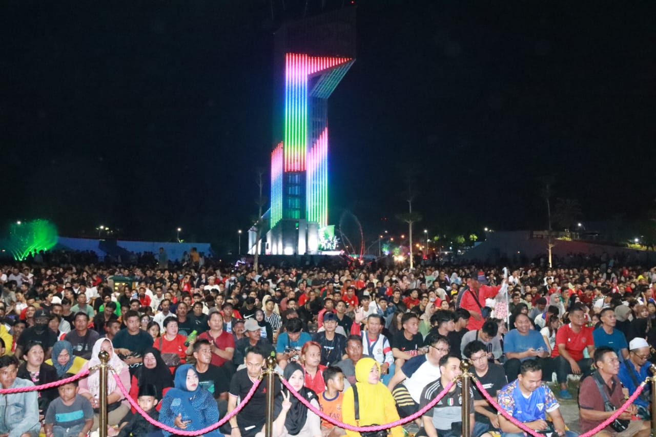 Dukung Timnas Indonesia U-23, Gubernur Kalteng bersama Masyarakat Antusias Nobar Pertandingan Laga Garuda Muda di Babak Semifinal
