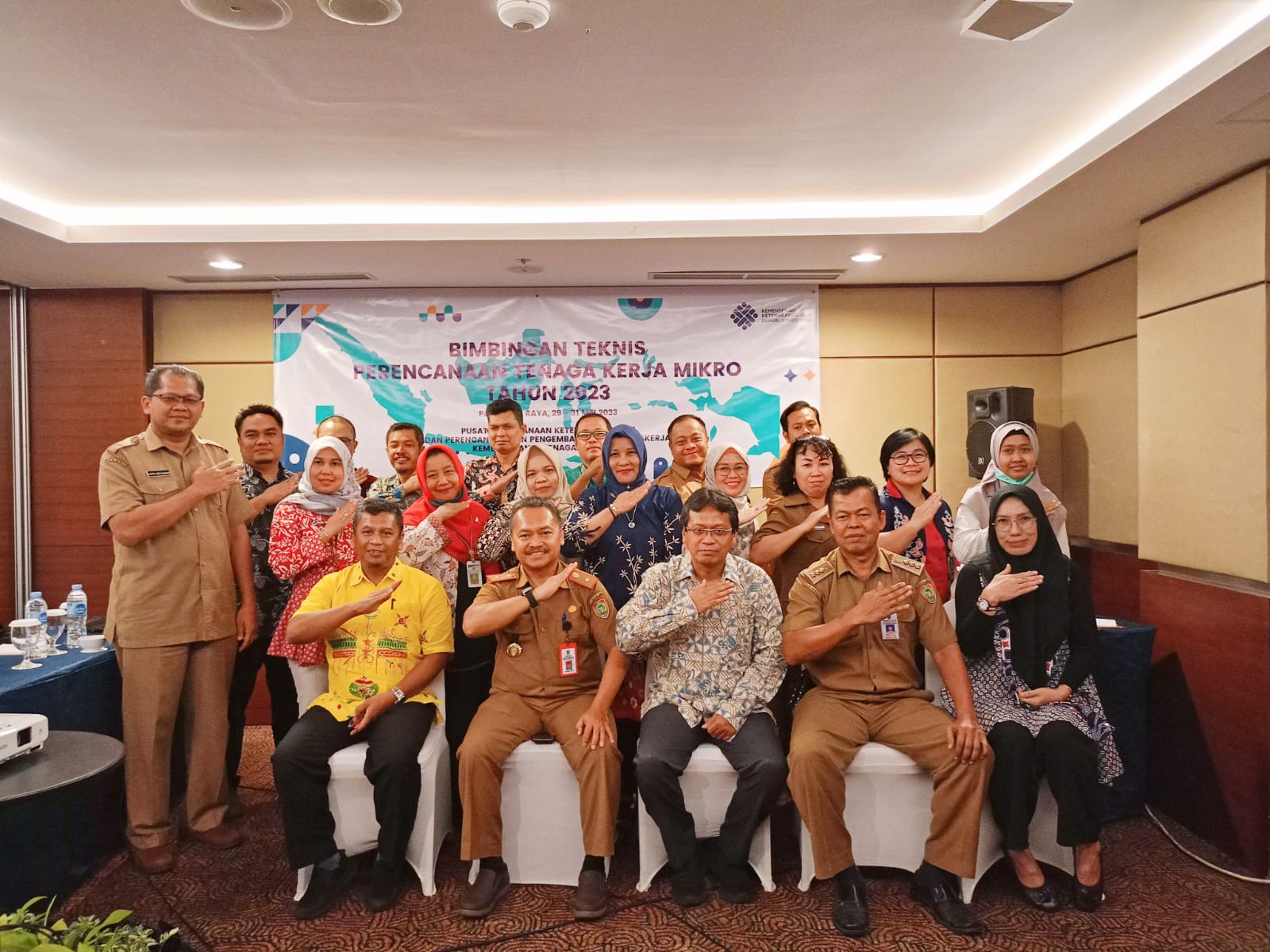 Pentingnya Penyusunan Perencanaan Tenaga Kerja Mikro untuk Memperluas Kesempatan Kerja