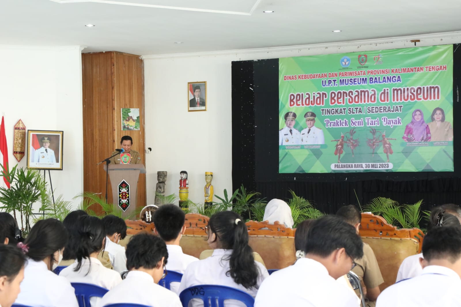 Sahli Gubernur Suhaemi : Belajar Bersama di Museum Balanga, Upaya Menumbuhkan Kecintaan Generasi Muda Terhadap Adat Istiadat Dayak 