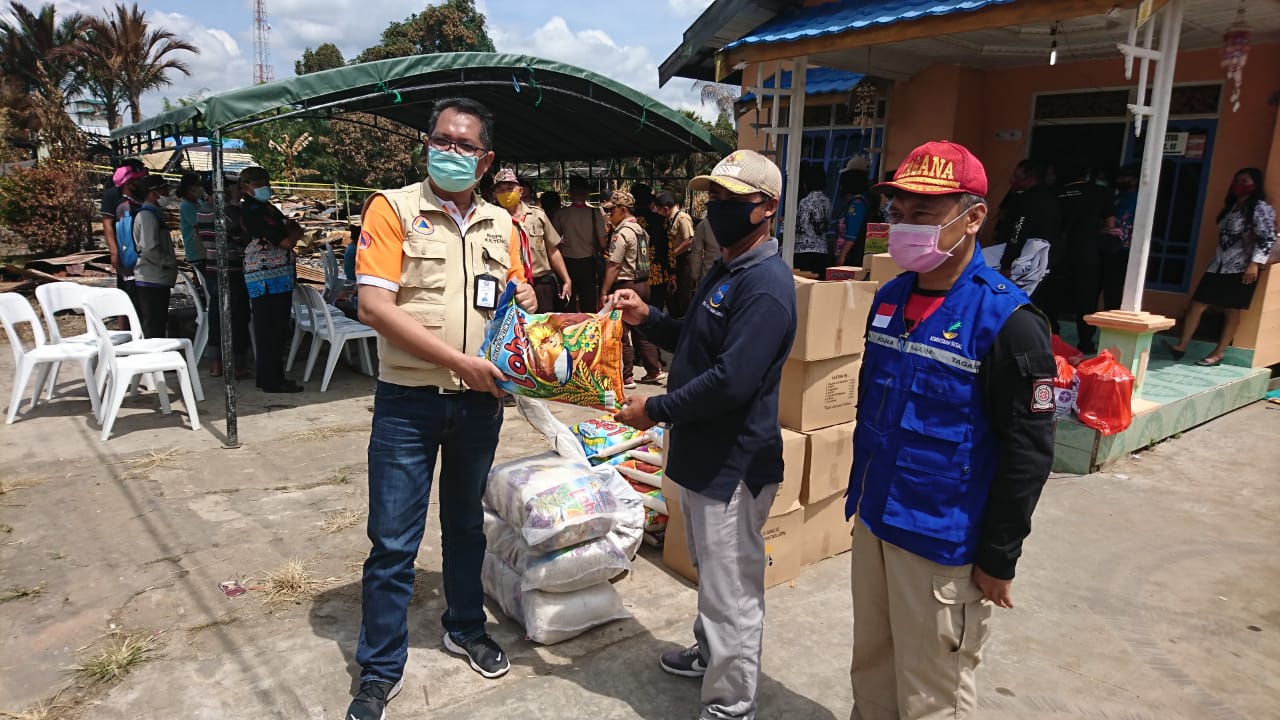 Gubernur Kalteng Salurkan Bantuan ke Desa Dadahup