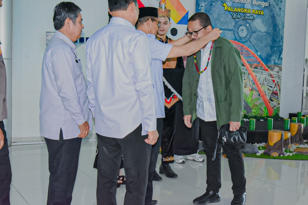 Dukung Program Pendidikan Prabowo, Wakil Kepala Staf Kepresidenan Tinjau Rencana Sekolah Garuda di Kalteng