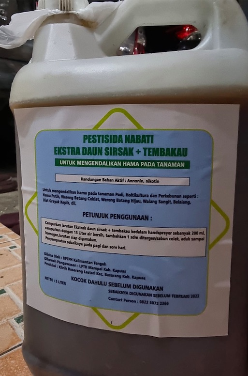 Kadis TPHP Launching Produk Pengendalian OPT Ramah Lingkungan Klinik PHT Basarang Lestari