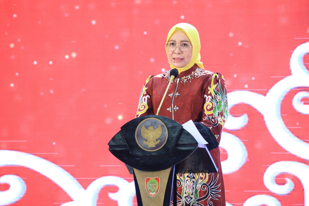 Ketua TP-PKK Prov. Kalteng Ivo Sugianto Sabran Hadiri Penutupan Apresiasi Bunda PAUD Tahun 2023