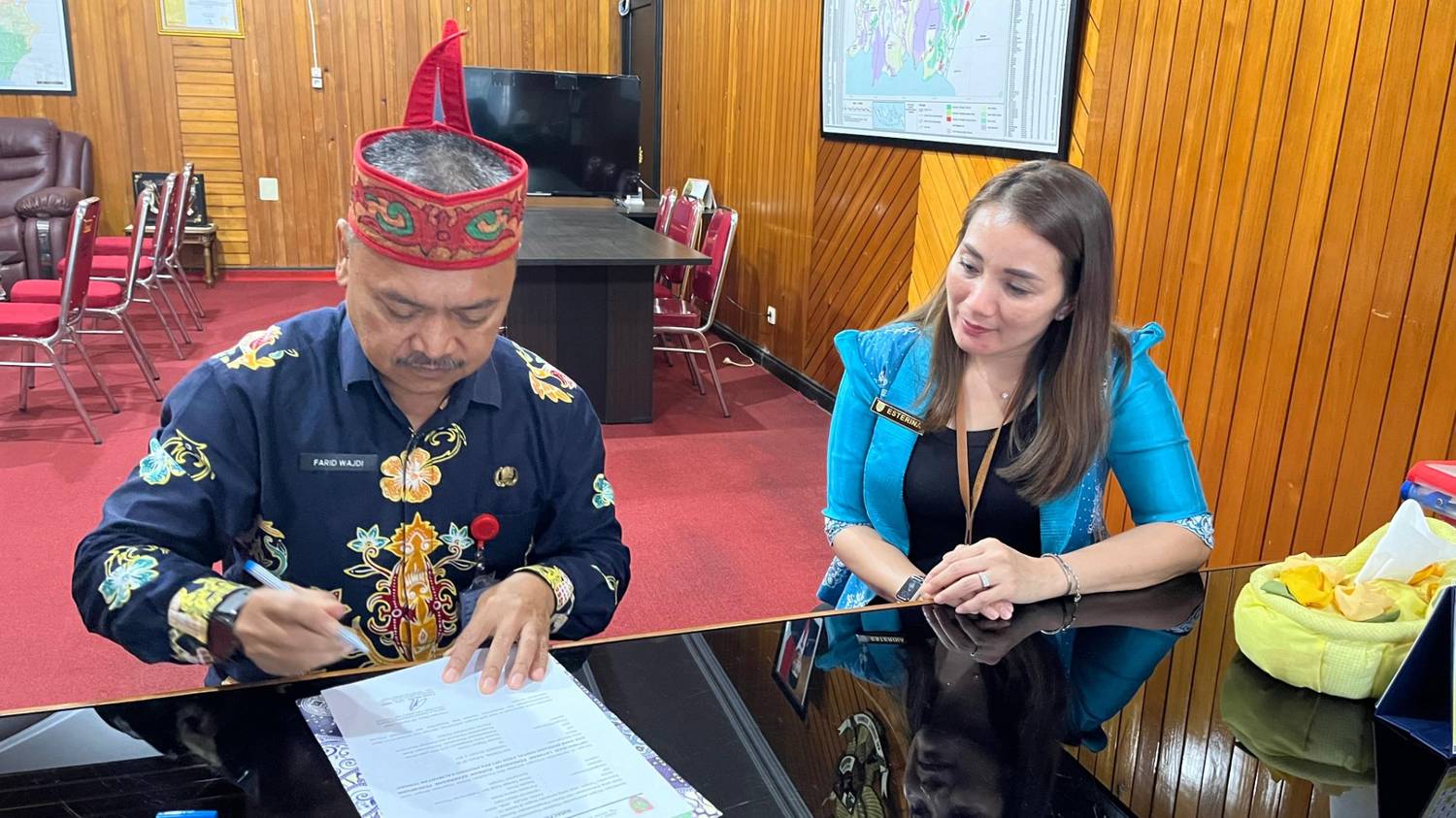 Kepala Disnakertrans Prov. Kalteng Dukung Aksi Perubahan Kinerja Organisasi Kasi Pengaduan UPT PPA DP3APPKB