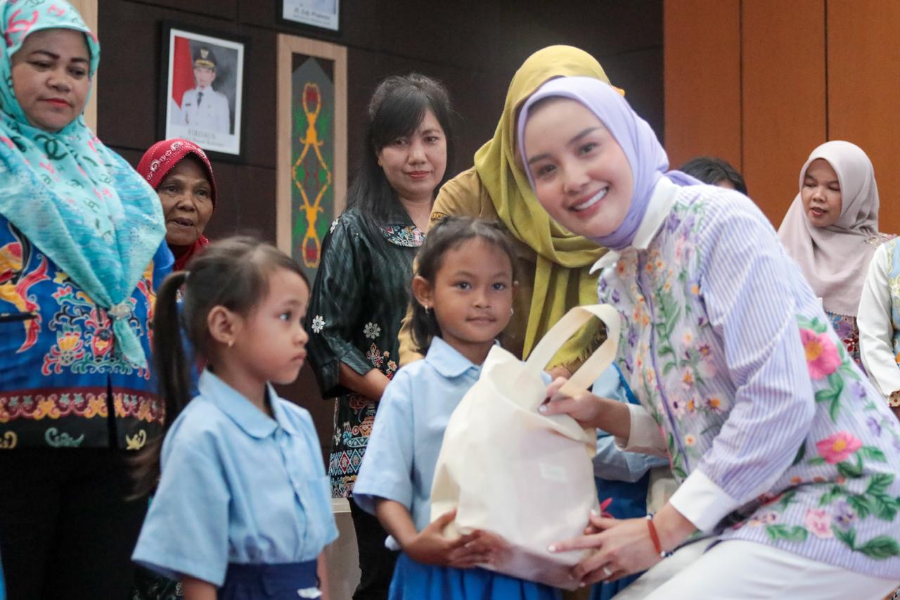 Sosialisasi 6 SPM, Aisyah Thisia Agustiar Sabran Tekankan Pentingnya Transformasi Posyandu di Kabupaten Katingan