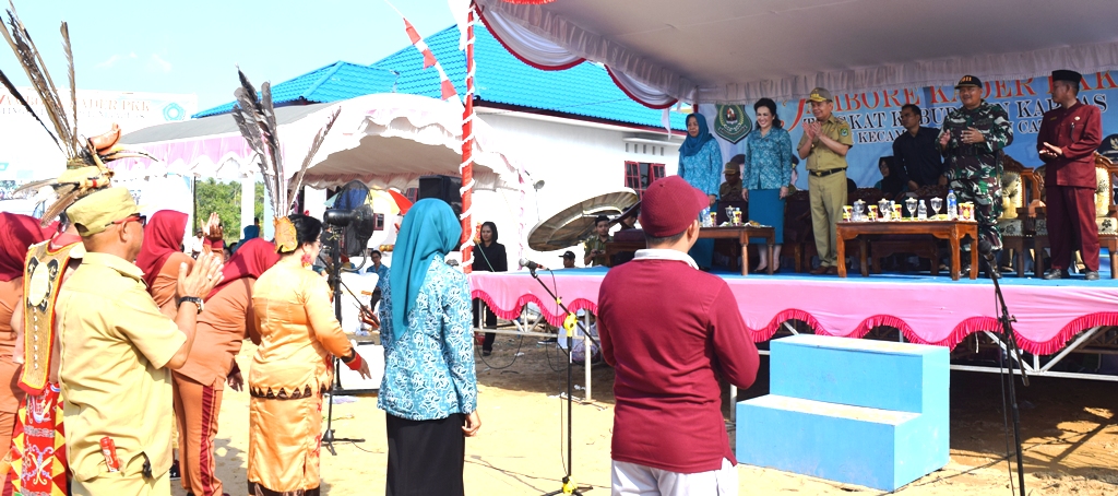 Jambore PKK Tamban Catur Dibuka Oleh Bupati