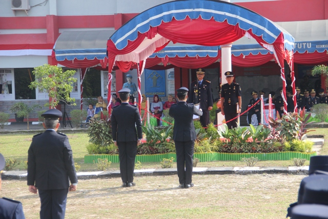 Kanwil Kemenkumham Kalteng Laksanakan Upacara Peringatan Hari Dharma Karya Dhika Tahun 2018 di Halaman Lapas Palangka Raya